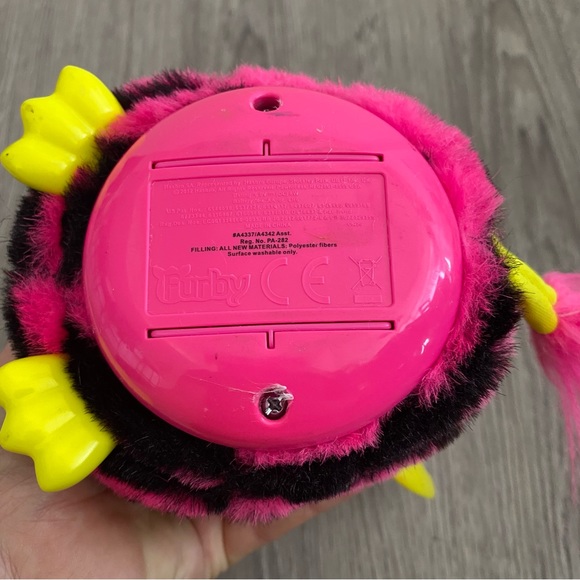Hasbro FURBY Boom Interactive Toy Pink Black Stripes Yellow - Picture 10 of 11